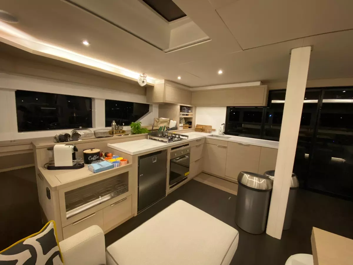 L55AEGADE_6.webp
